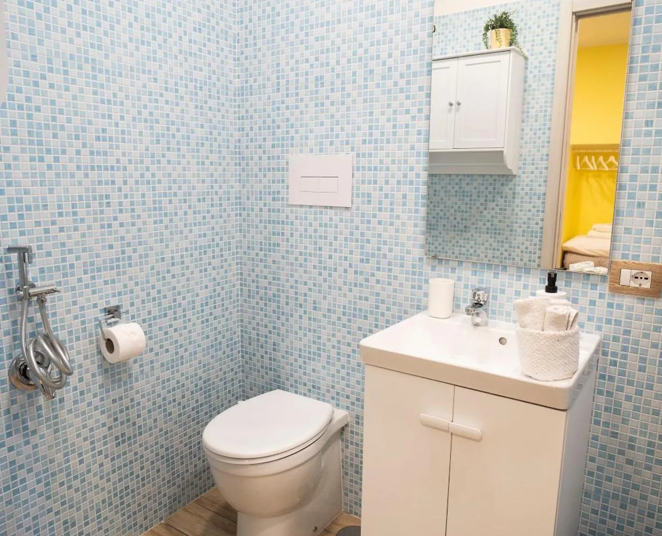 Casa De Curtis Apartment Naples Italy